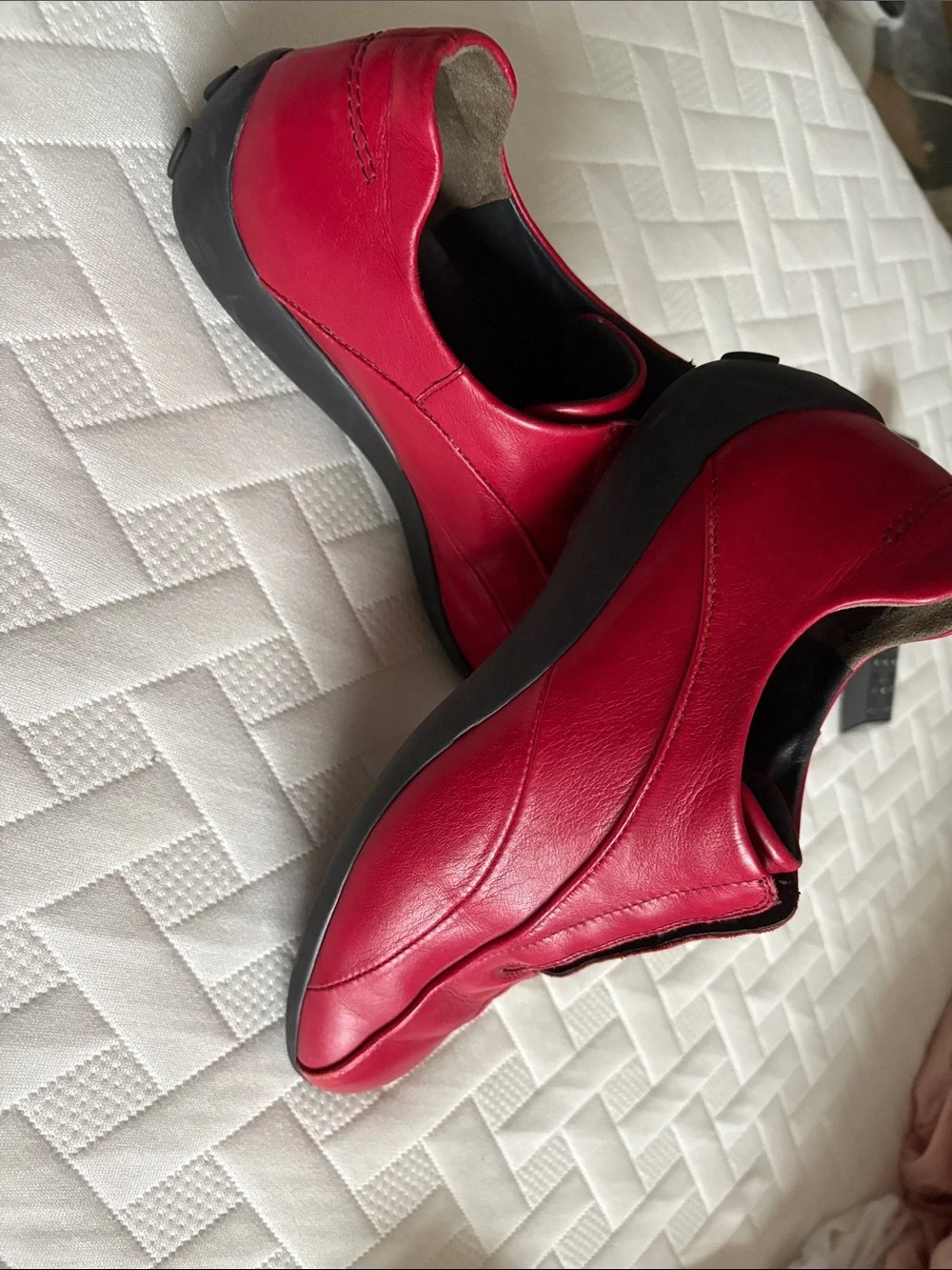 Paul Green Munchen Women’s Casual Slip-On Leather Sneakers - Red size 9/6
